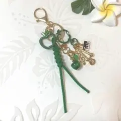 じゃらじゃらキーホルダー　青リンゴ　チャーム　ミセスグリーンアップルが好きな方