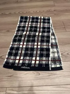 Item thumbnail for item 4e077a9a-f6f2-47f1-94c1-5bc01443b1ee