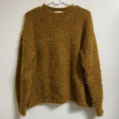 E hyphen world gallery PEACE マスタード色ニット