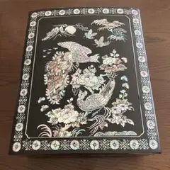 ヴィンテージ 螺鈿黒漆器 花鳥細工 小物箱・飾り盆 + 十二支真鍮灰皿 中国製 ヴィンテージ 螺鈿黒漆器 花鳥細工 小物箱・飾り盆 + 十二支真鍮灰皿