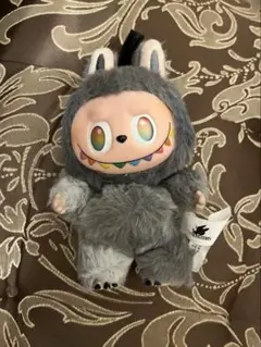 【正規品・未使用】ラブブ　シークレット♡ 2025年最新】POPMart labubu シークレットの人気アイテム - メルカリ