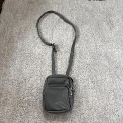 メンズ ショルダーバッグ グレー ミニバッグのサムネイル