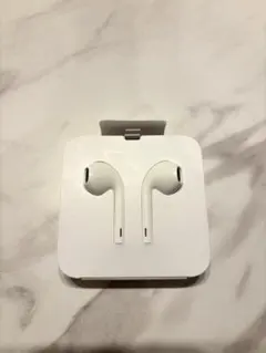 新品未使用 iPhone 純正イヤホン ライトニング