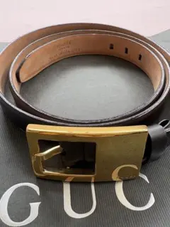 GUCCI ブラックレザー ベルト 110-44