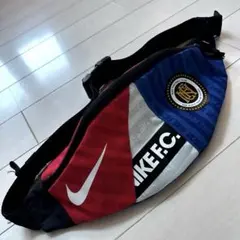 Nike F.C. ボディバッグ　ウエストポーチ ショルダーバッグ