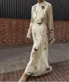 2026年最新】sofia pleats dressの人気アイテム - メルカリ