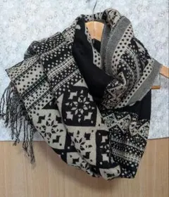 幾何学模様のストール・ショール　大判