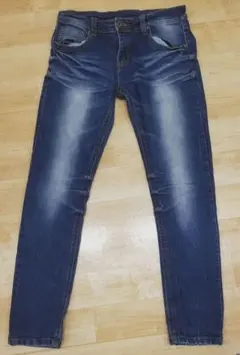 メンズジーンズ　ウエスト83㎝　ストレッチ素材