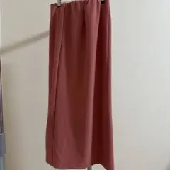 ストレッチピンクタイトスカート