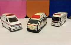 トミカ 消防特殊車両 ＆ バンダイ VooV 救急車 3台セットのサムネイル