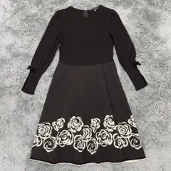 エムズグレイシー 異素材ニットワンピース ロング 茶系 花 ロゴマーク エムズグレイシー 異素材ニットワンピース ロング 茶系 花 ロゴマーク