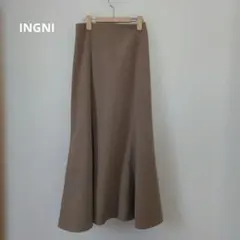 【新品】INGNI　ベージュ レースアップウエスト マーメイドスカート　M