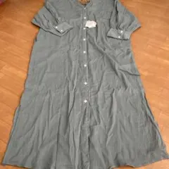 グリーングレー シャツワンピース 5分袖Vネック　フリー