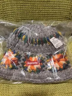 ミ*ー様 Supreme 花柄 ニット帽 グレー