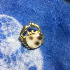 昭和レトロ　貝のブローチ　カニ　お値下げしました！