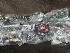 ガシャポン HG アクションポーズ 仮面ライダーカブト ～最終決戦編～ 全9種