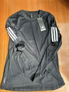 adidas 長袖インナー