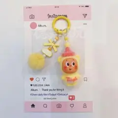 キャラクターキーホルダー ポンポン付き