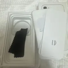 Apple iPhone 11 128GB ホワイト 本体のサムネイル