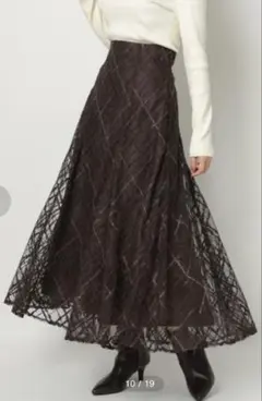 アプワイザーリッシェ チェック刺繍スカート