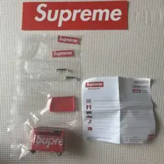 Supreme x Bandai ガシャポン StanleyBackDoctor