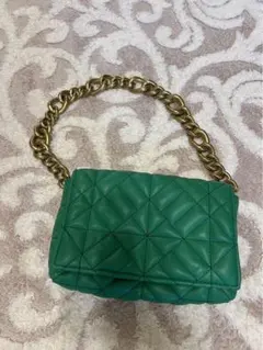 ショルダーバッグ ZARA グリーン チェーンショルダーバッグ 緑 キルティング
