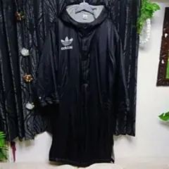 ａｄｉｄａｓｏｒｉｇｉｎａｌｓビッグトレフォイルブラックパーカーベンチコートMＬ