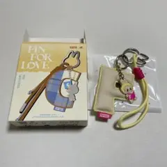 LABUBU ラブブ イニシャルチャーム アルファベット F