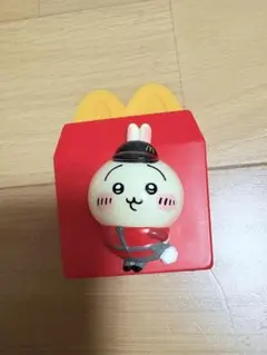 ちいかわ ハッピーセット うさぎのシールディスペンサー