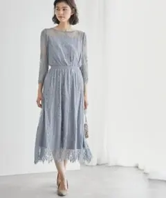 ライトブルーレースパーティードレス