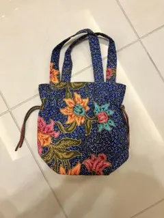 Item thumbnail for item 0f223b65-ae3d-4637-8353-6b4e3f89c4c8