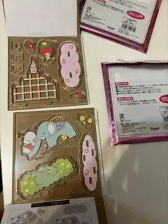 サンリオアクリルパーク　いちごの王さま　ポチャッコ　2点セット