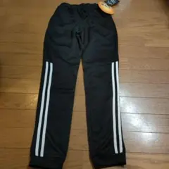 裏起毛　ストレッチ　ブラック ロングパンツ 白ストライプ　150 新品