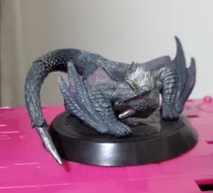 モンスターハンター　モンハン　フィギュア　ナルガクルガ希少種