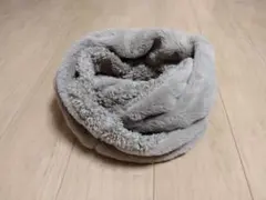 スヌード　ベージュ　フェイクファー　試着のみ