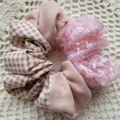 メルカリ便　122　ピンク系 チェック柄 レース シュシュ