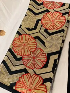 Item thumbnail for item d29ca298-065c-441c-a6ed-2bb3d8b8642c