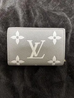 Louis Vuitton グレー 二つ折り財布