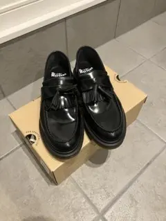 Dr. Martens タッセルローファー　Adrian