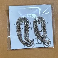 キラキラ ピアス