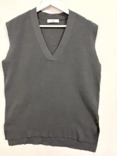 【人気】Discoat ディスコート Vネック ニットベスト グレー Fサイズ