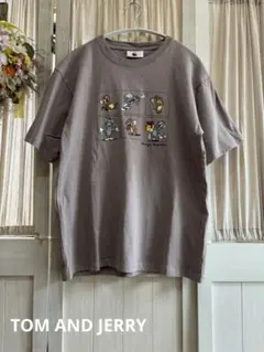トムとジェリー 6コマ風アニメシーンプリントTシャツM モカ色のサムネイル
