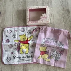 未使用　プーさん巾着&ハンドタオル