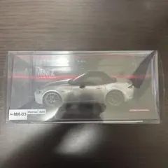ミニッツ ロードスター 新品、未開封 シルバーのサムネイル