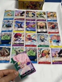 ワンピース カードセット、119枚、箱付き