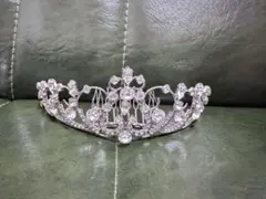 ウェディングティアラ シルバークリスタル