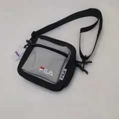 新品　FILA 　ショルダーバッグのサムネイル