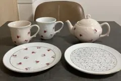 新品 食器 リチャードジノリ イタリアンポア マグカップ 野いちご