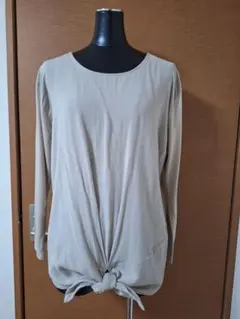 LEPSIMベージュ 前結び 長袖Tシャツフリーサイズ