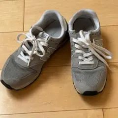 ☆New Balance373☆ グレー レディーススニーカー サイズ23.5㎝